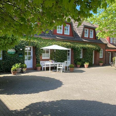 Haus Am Deich Apartment Utersum Exterior photo